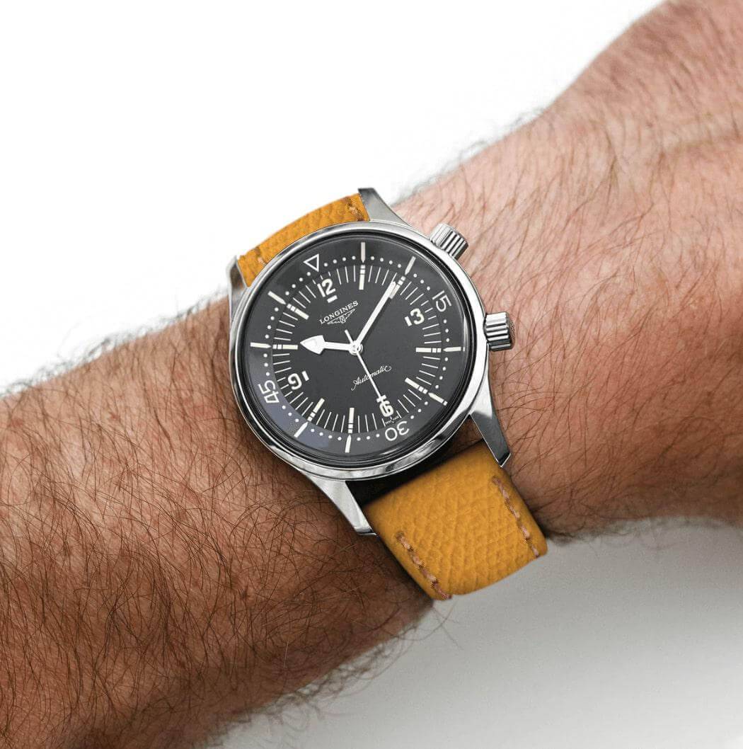 Yellow Hammered Calfskin Ecru Stitches Watch strap - Image 11
